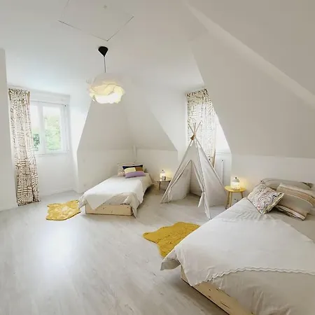 La Des Taillis, 10 Pers