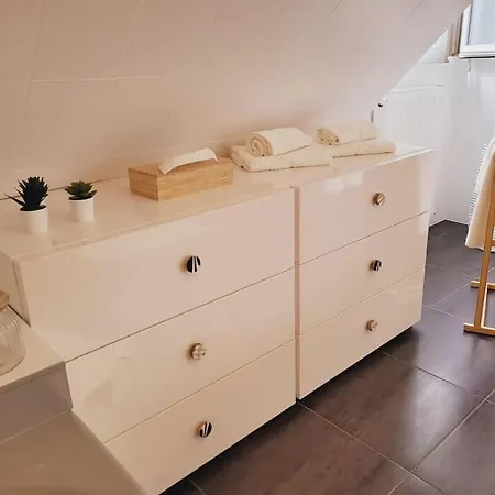 La Des Taillis, 10 Pers * La Chapelle-Sur-Erdre