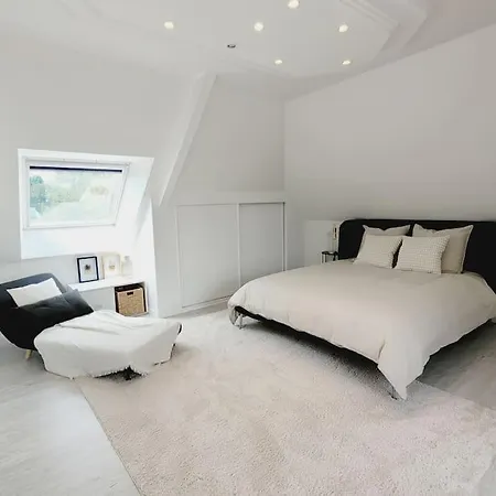 Villa La Des Taillis, 10 Pers La Chapelle-Sur-Erdre