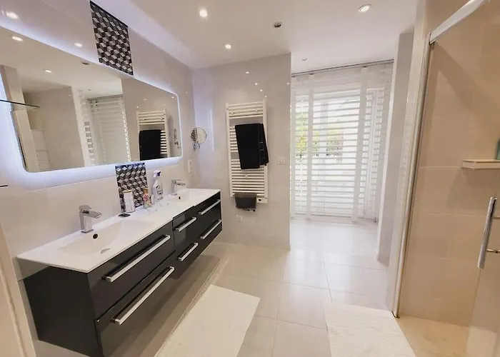 La Des Taillis, 10 Pers * 라차펠리쉬르에드리