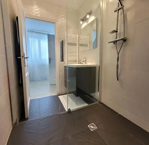 La Des Taillis, 10 Pers