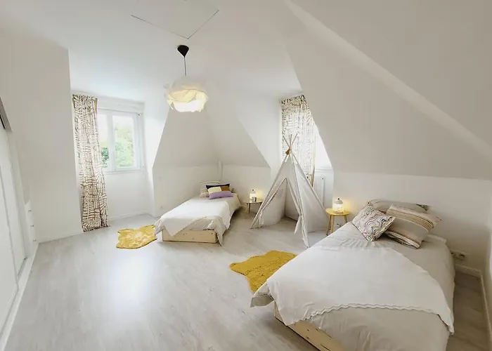 La Des Taillis, 10 Pers