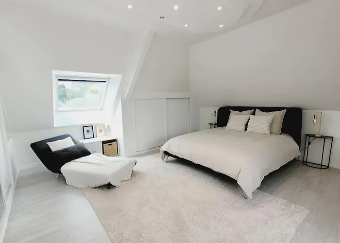 빌라 La Des Taillis, 10 Pers 라차펠리쉬르에드리